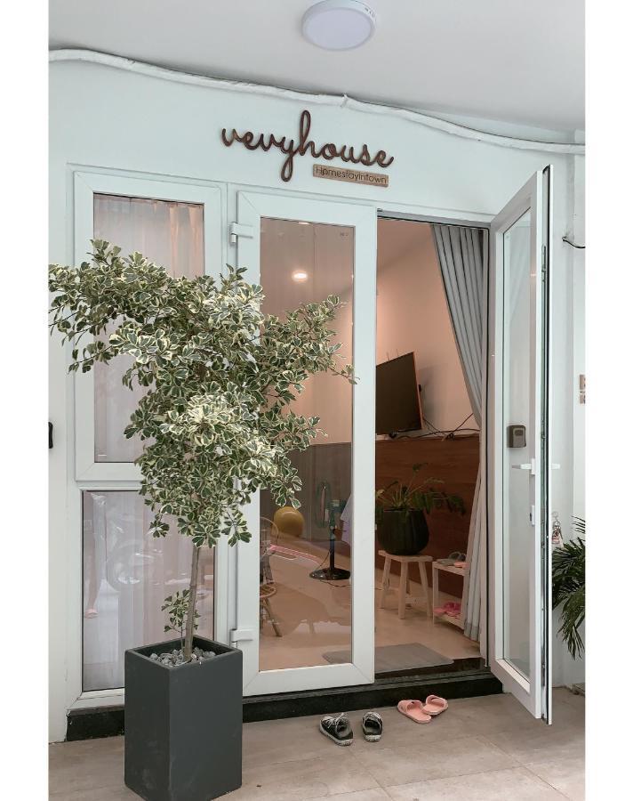 Vevy House - Homestay In Town Da Nang Exterior photo